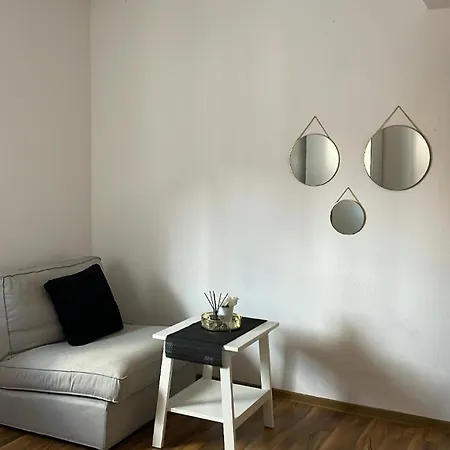 3 Apartment *
